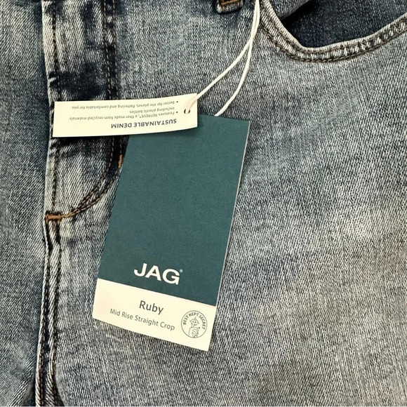 JAG Ruby Mid-Rise Straight Crop Christopher Blue Raw Hem Denim Size 20W NWT - Picture 4 of 11